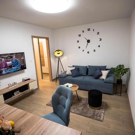 N & D Apartamento Šibenik Exterior foto