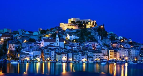 N & D Apartamento Šibenik Exterior foto