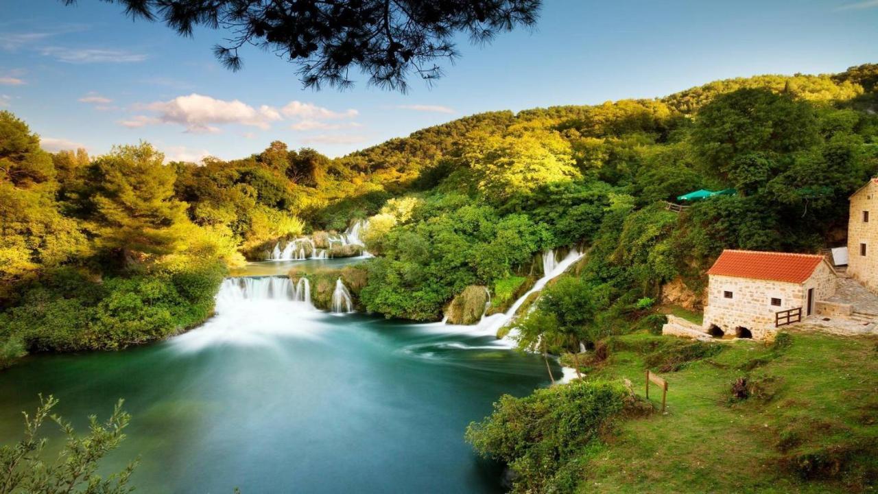 N & D Apartamento Šibenik Exterior foto