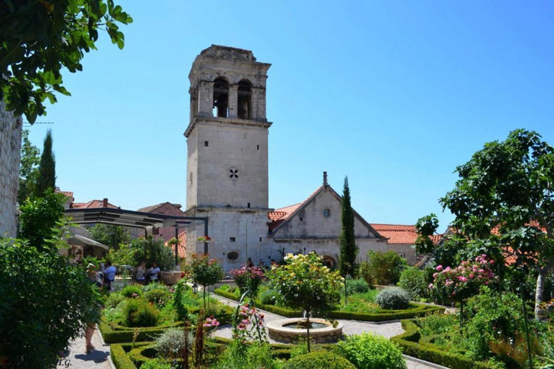 N & D Apartamento Šibenik Exterior foto