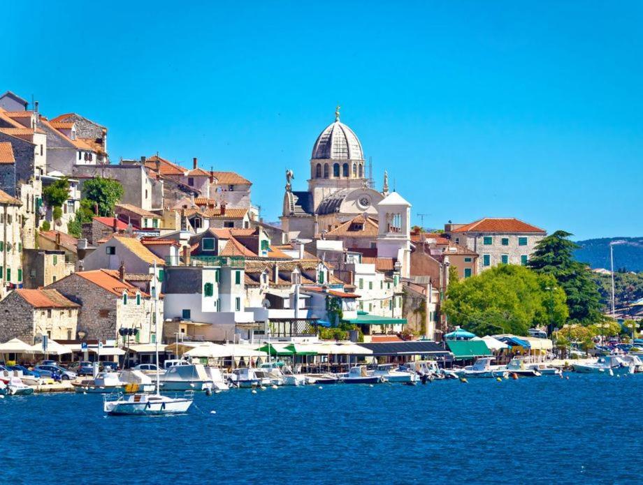 N & D Apartamento Šibenik Exterior foto