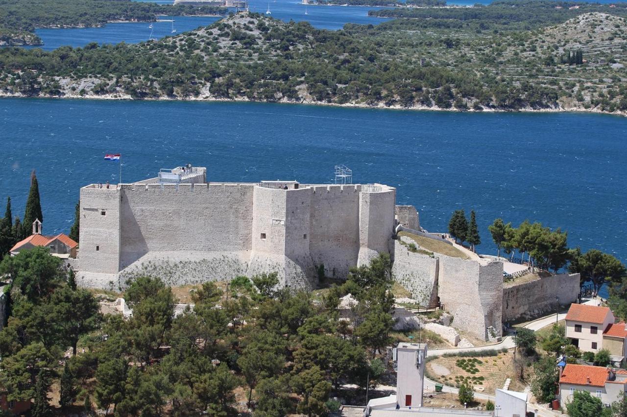 N & D Apartamento Šibenik Exterior foto