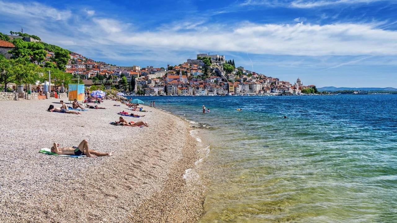 N & D Apartamento Šibenik Exterior foto
