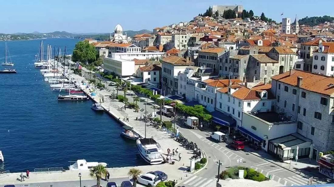 N & D Apartamento Šibenik Exterior foto